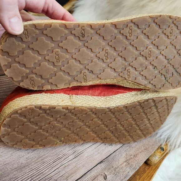 Ugg Red Canvas slip-on Espadrilles‎ - Picture 8 of 12